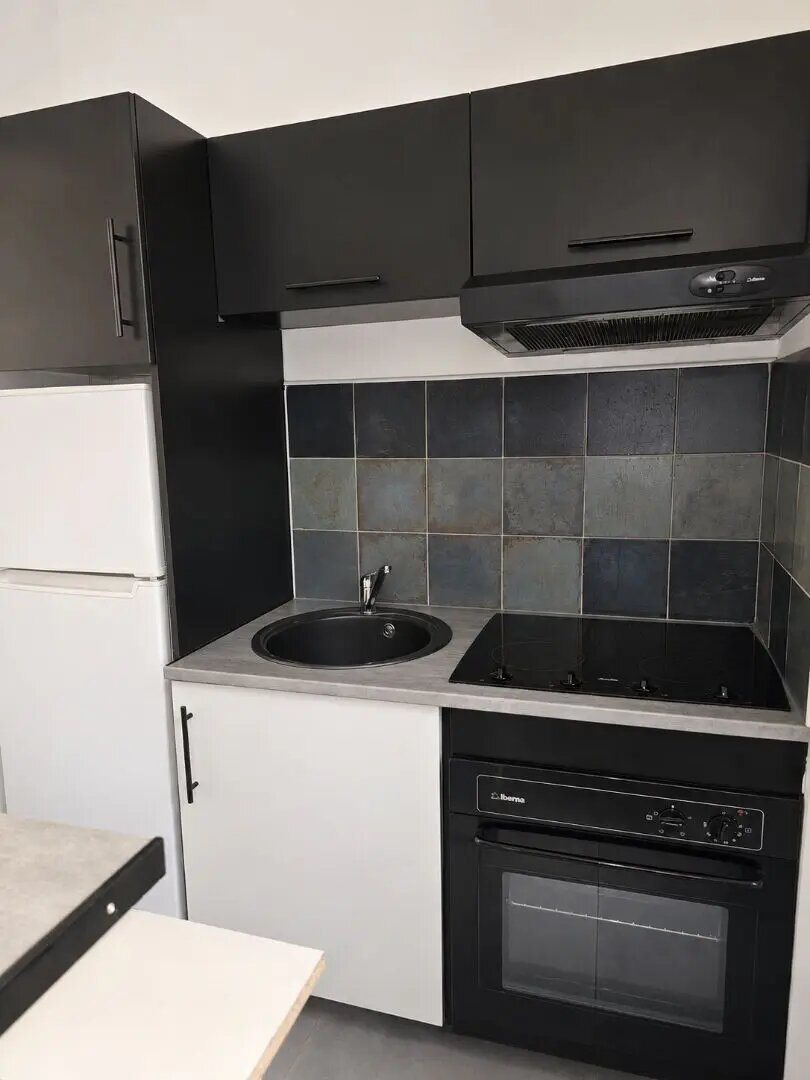 Appartement à louer, 21m², Toulon