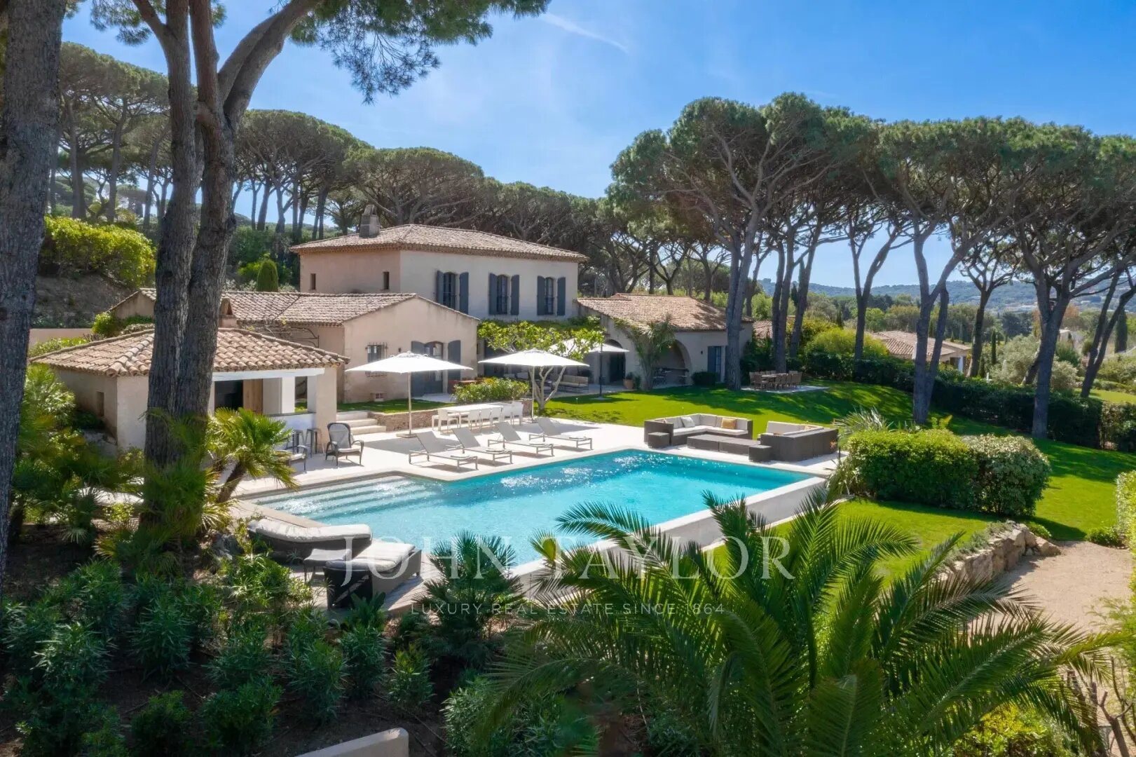 Maison à louer, 500m², Saint-Tropez