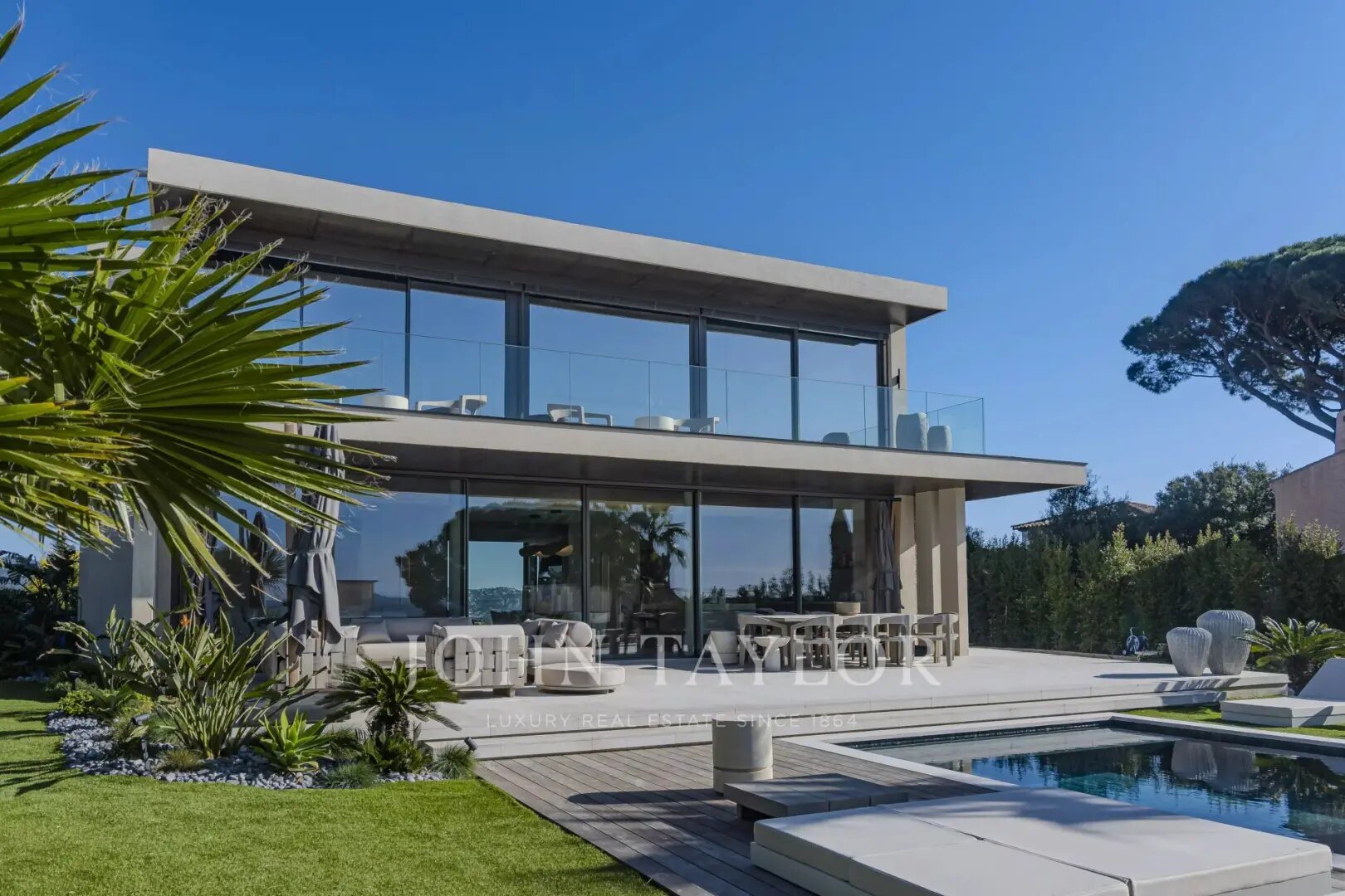 Maison à louer, 460m², Sainte-Maxime