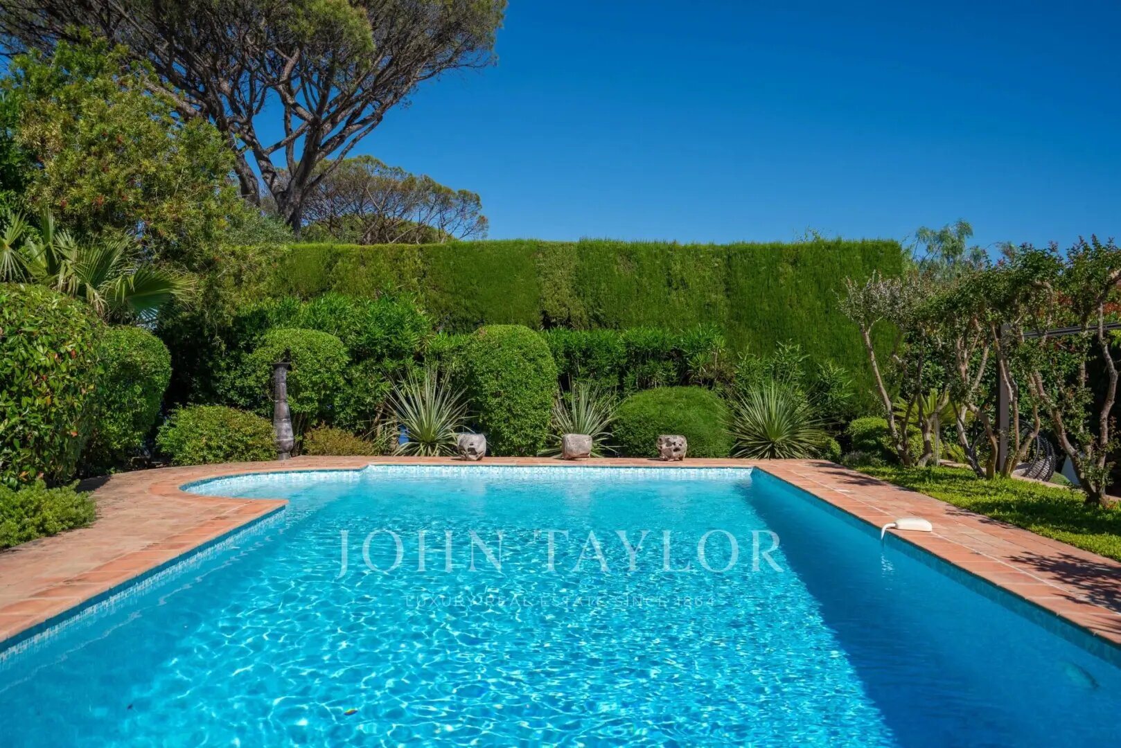 Maison à louer, 300m², Saint-Tropez