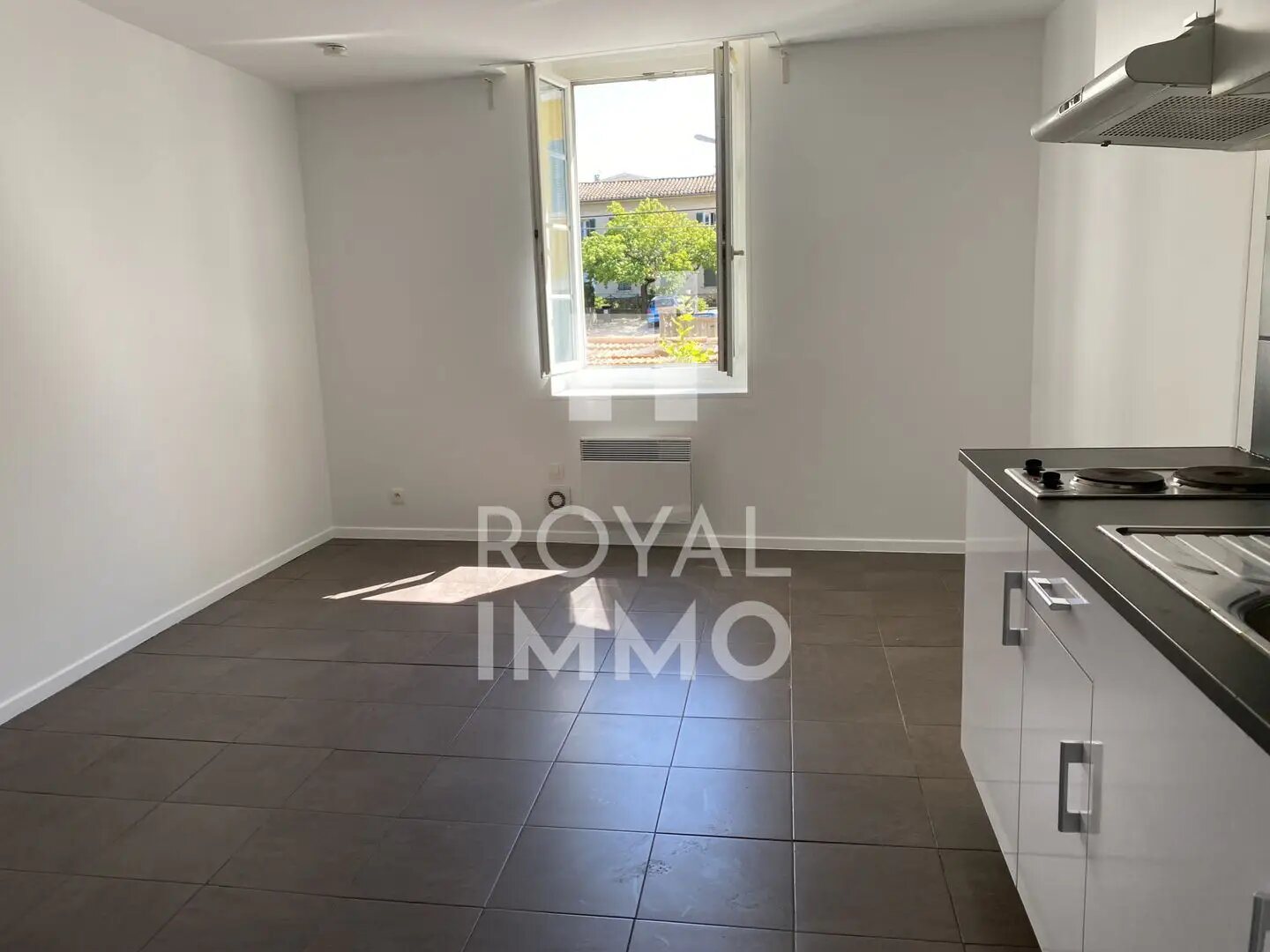 Appartement à louer, 20m², La Seyne-sur-Mer