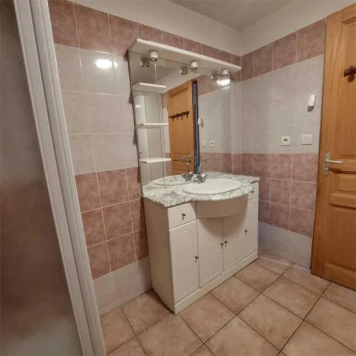 Appartement à louer, 62m², Trans-en-Provence
