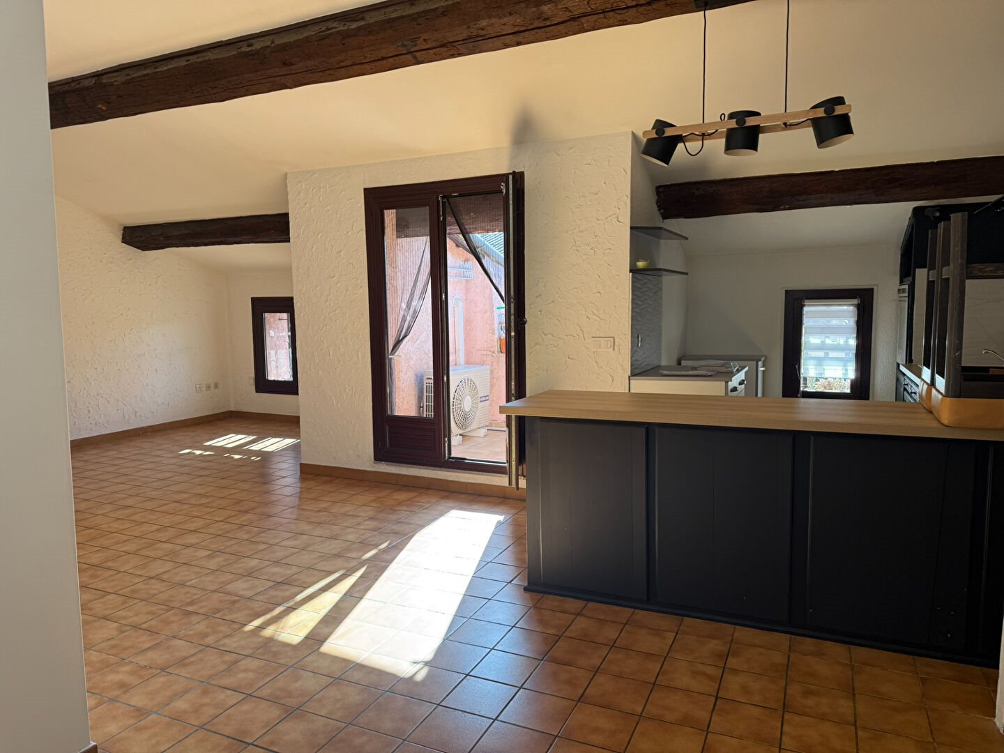 Appartement à louer, 70m², La Crau