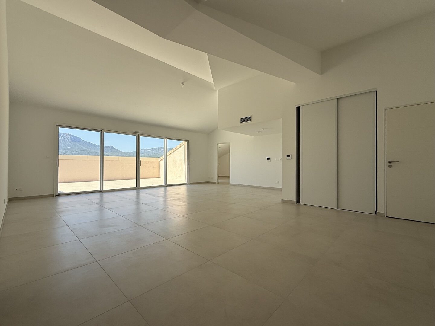 Maison à louer, 121m², La Crau