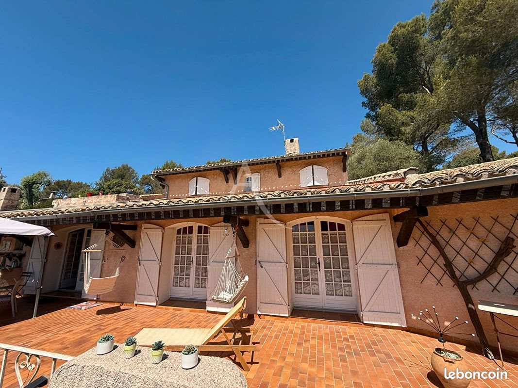Maison à vendre, 158m², La Crau