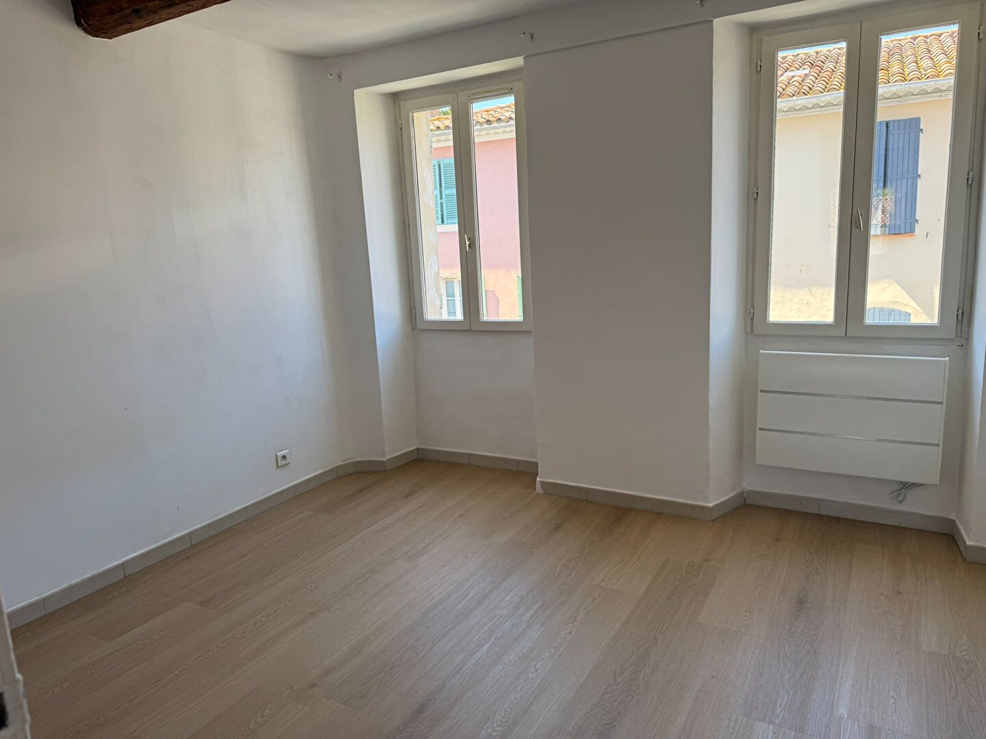 Appartement à louer, 53m², La Crau