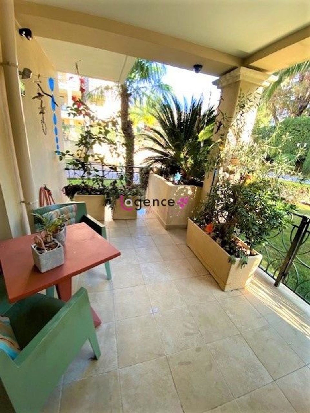 Appartement à louer, 76m², Hyères
