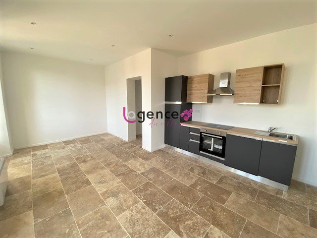 Appartement à louer, 55m², Hyères