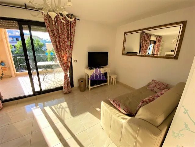Appartement à louer, 46m², Hyères