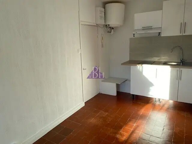 Appartement à louer, 17m², Hyères