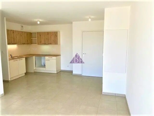 Appartement à louer, 60m², Hyères