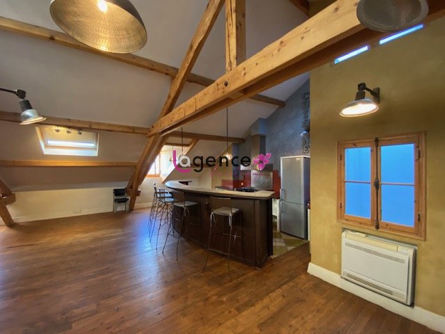 Appartement à louer, 104m², Hyères