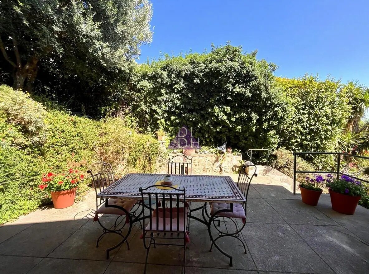 Maison à vendre, 127m², Hyères