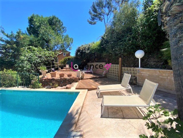 Maison à louer, 130m², Hyères