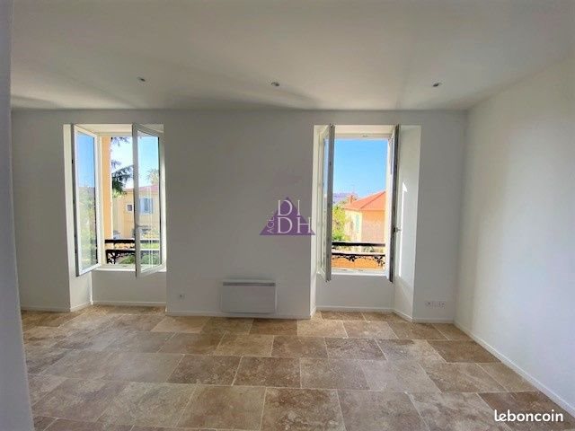 Appartement à louer, 55m², Hyères