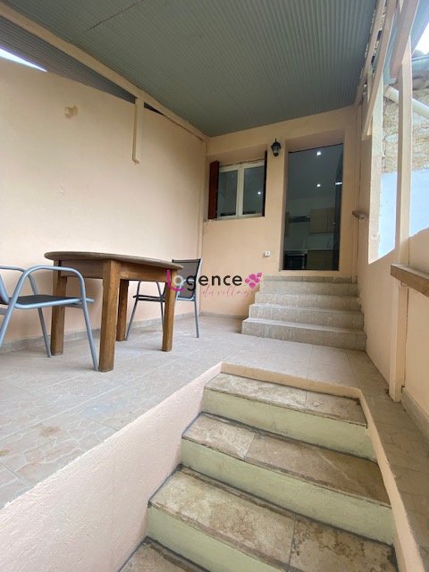 Appartement à louer, 21m², Hyères