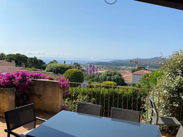 Maison à louer, 114m², Bormes-les-Mimosas