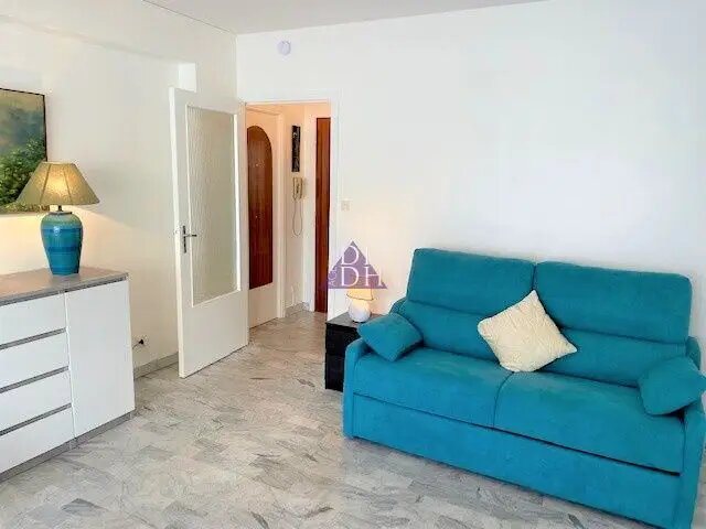 Appartement à louer, 32m², Hyères