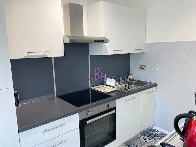 Appartement à louer, 32m², Hyères