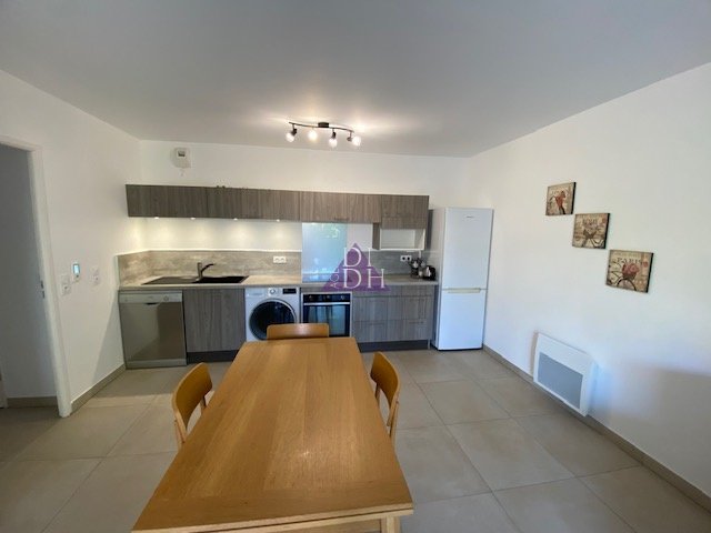 Appartement à louer, 57m², Bormes-les-Mimosas