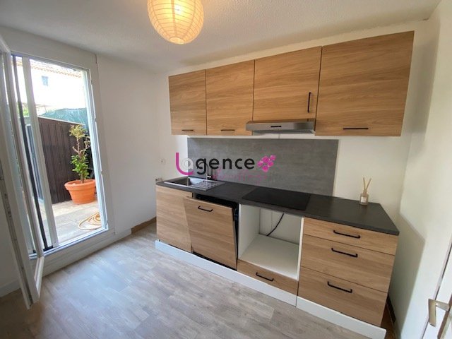 Appartement à louer, 53m², Hyères