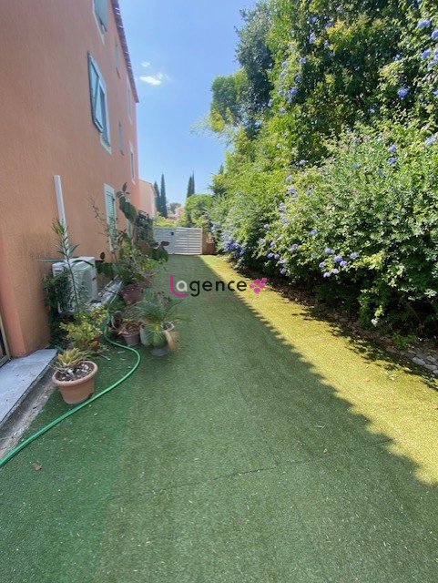 Appartement à louer, 53m², Hyères