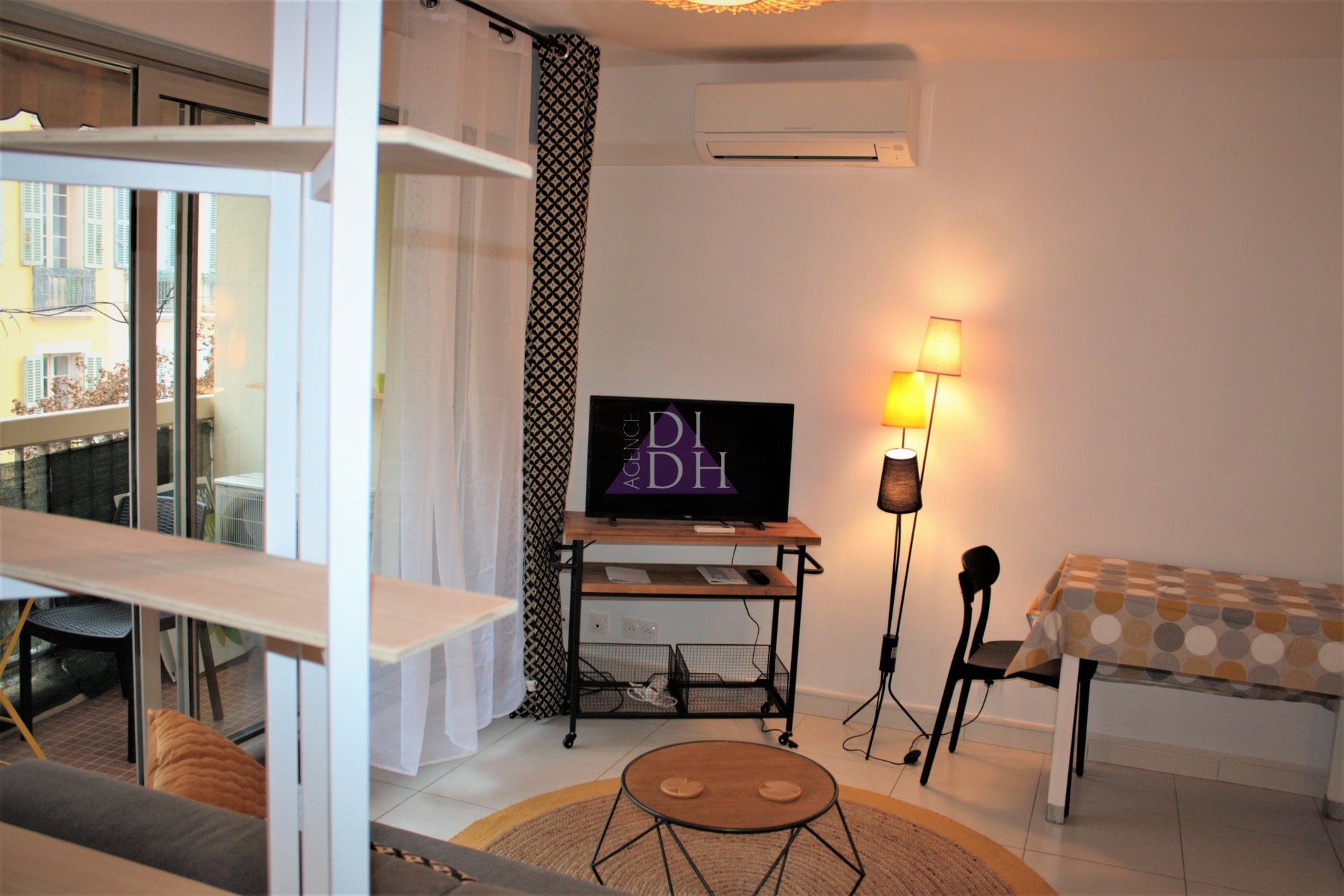 Appartement à louer, 40m², Hyères