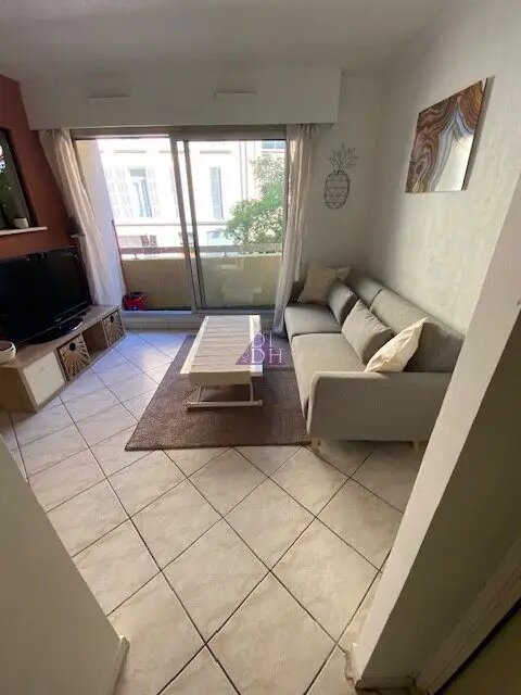 Appartement à louer, 29m², Hyères