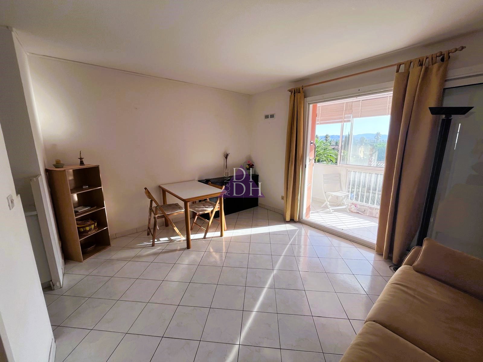 Appartement à vendre, 33m², Hyères