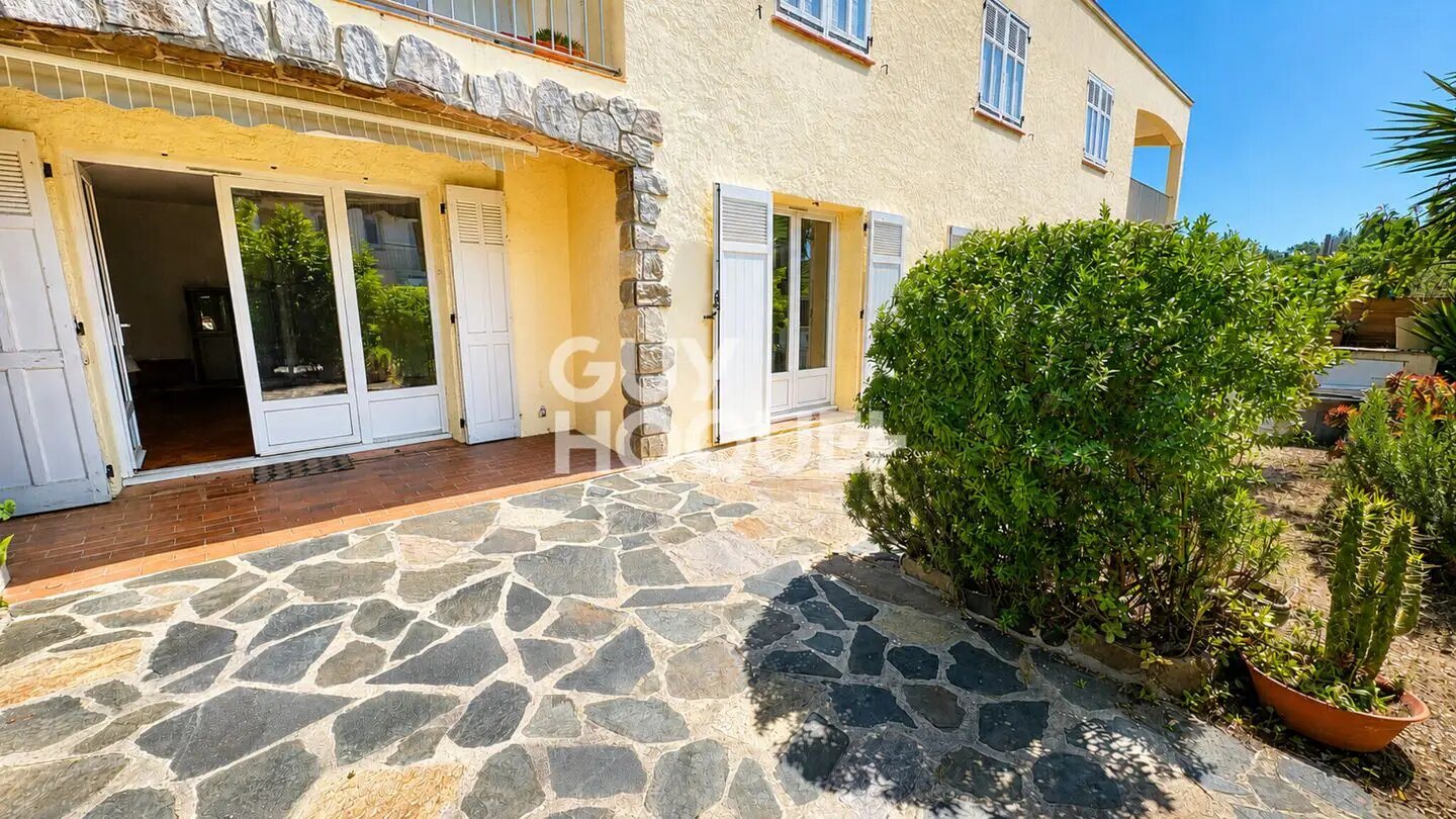 Appartement à vendre, 72m², Cavalaire-sur-Mer