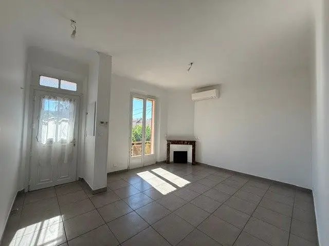 Appartement à louer, 67m², Toulon