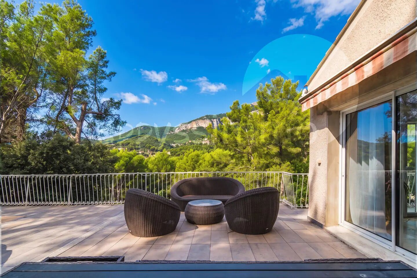 Maison à vendre, 128m², Le Revest-les-Eaux