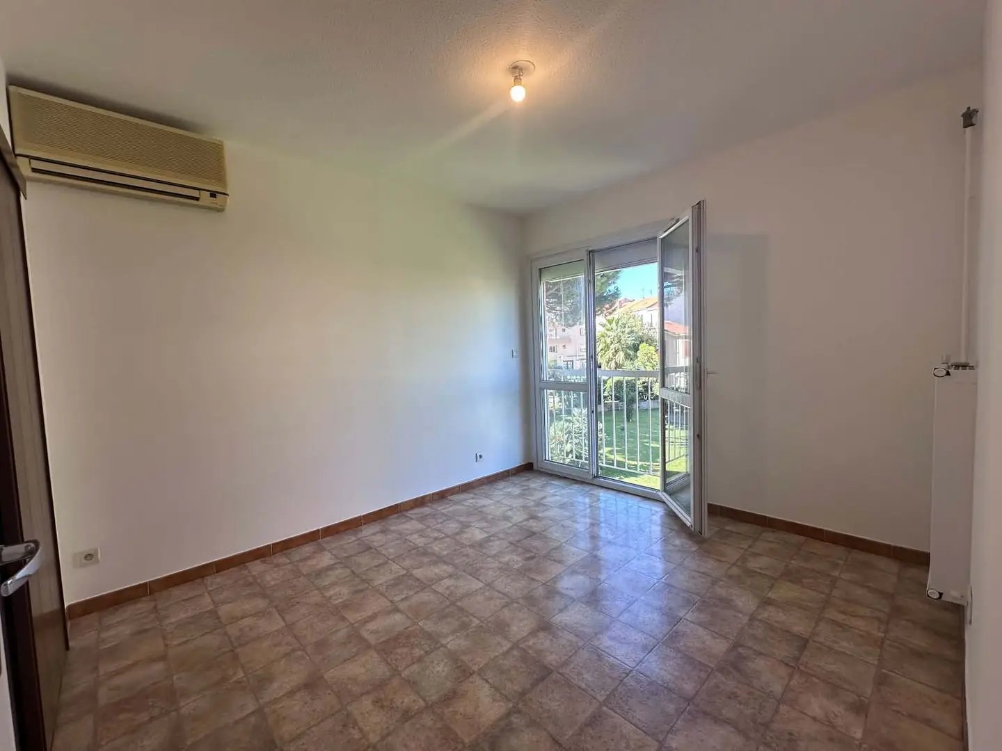 Appartement à louer, 53m², Hyères