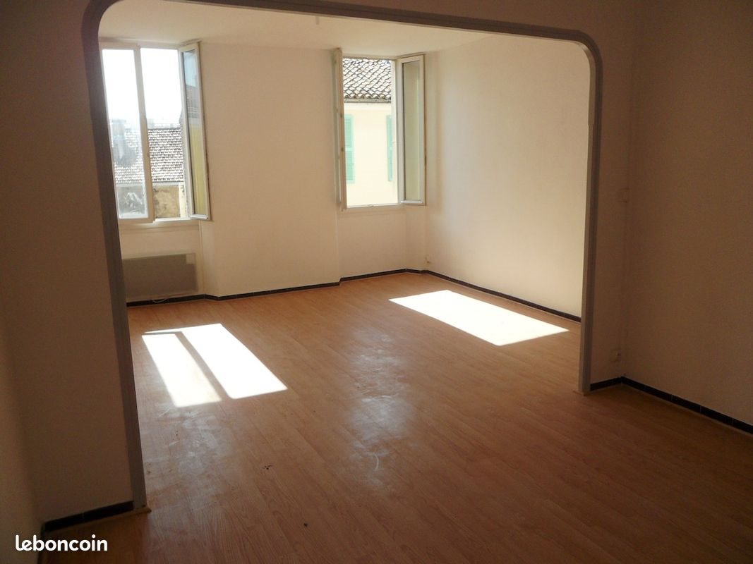 Appartement à louer, 47m², Hyères