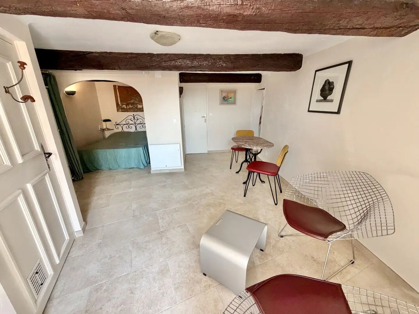 Appartement à louer, 27m², Tourrettes