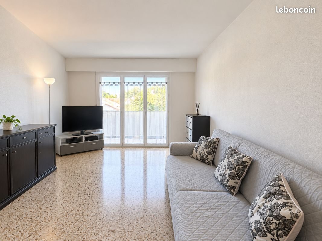 Appartement à louer, 61m², Toulon