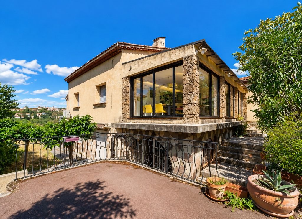 Maison à vendre, 230m², Saint-Raphaël