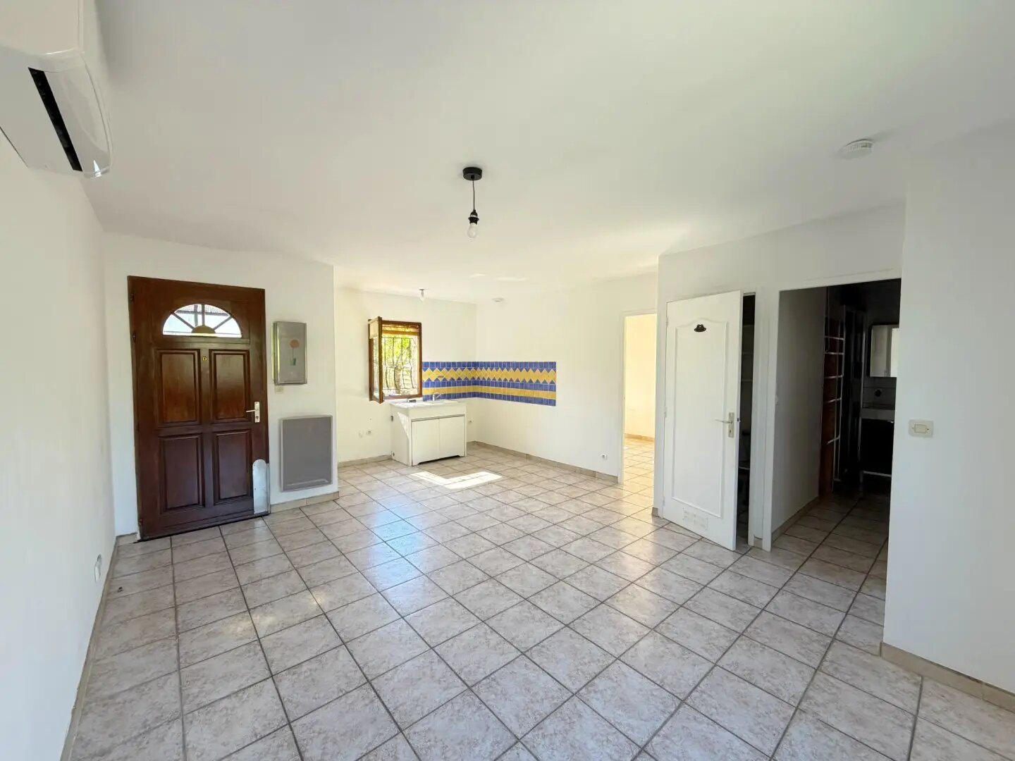 Maison à vendre, 50m², Saint-Maximin-la-Sainte-Baume