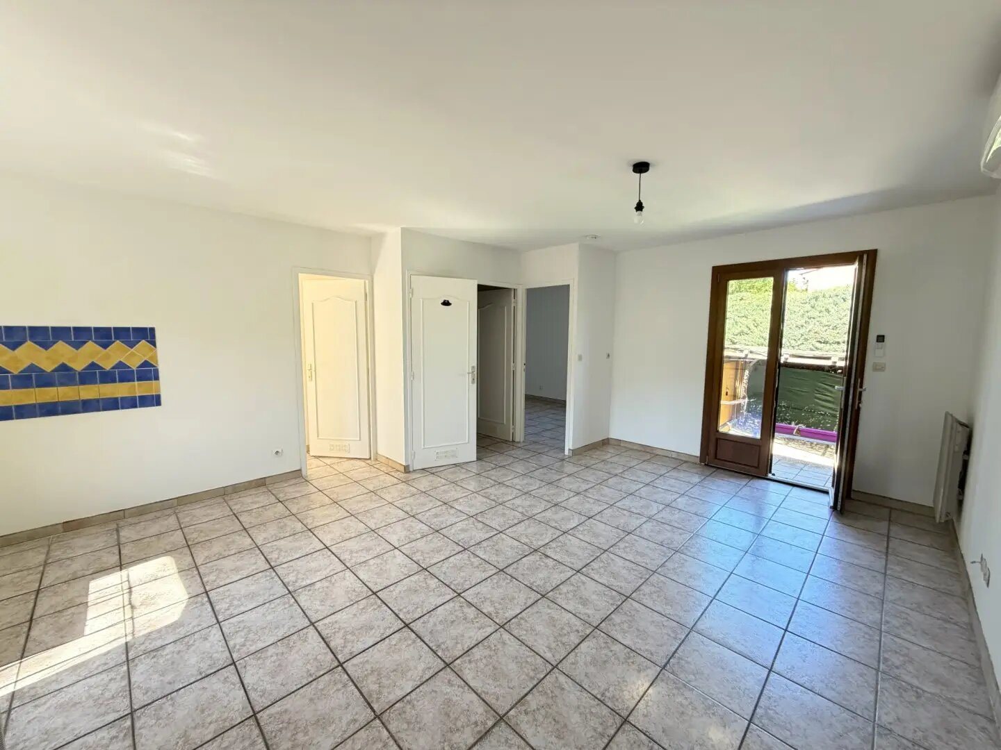 Maison à vendre, 50m², Saint-Maximin-la-Sainte-Baume