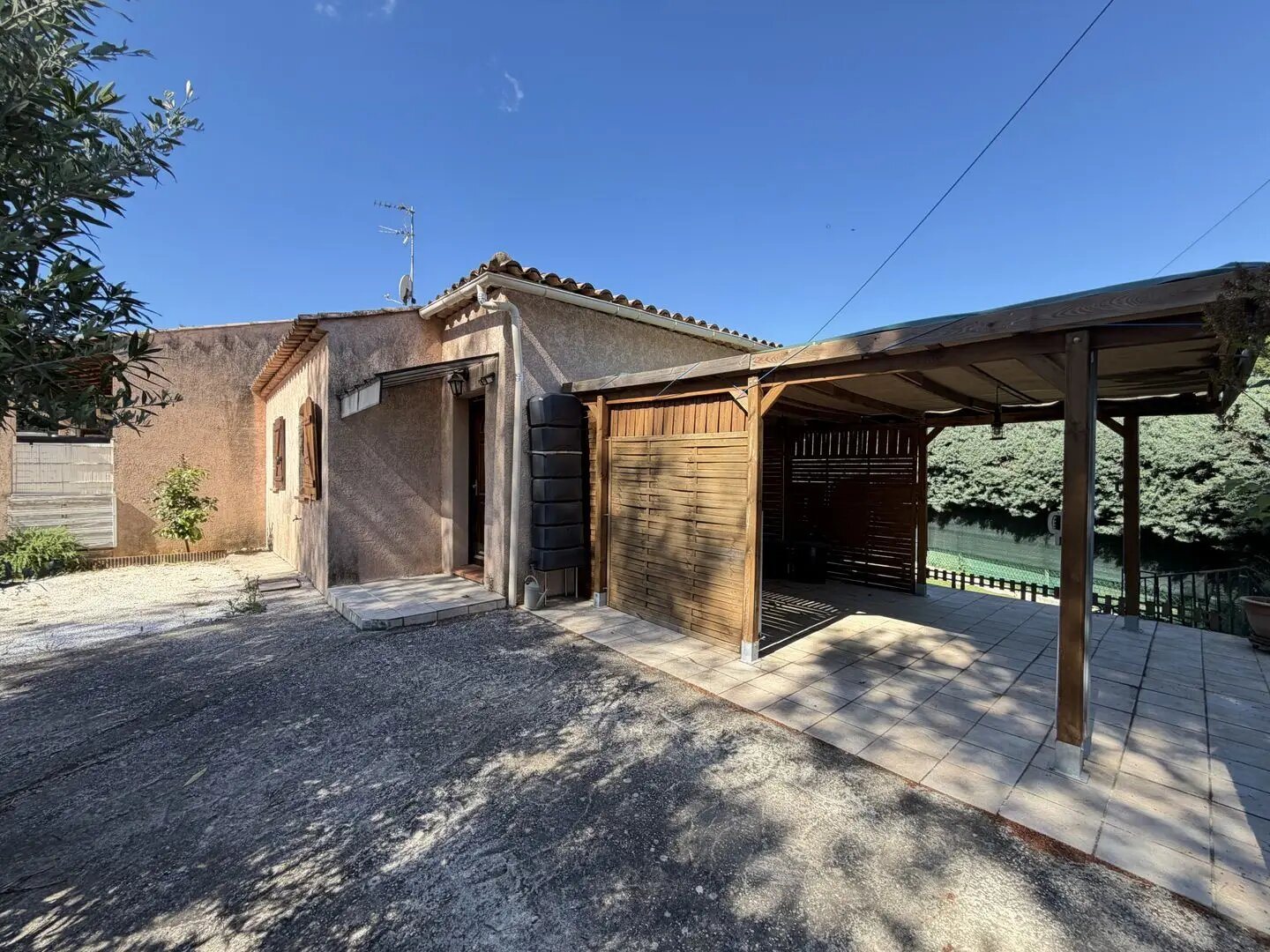 Maison à vendre, 50m², Saint-Maximin-la-Sainte-Baume