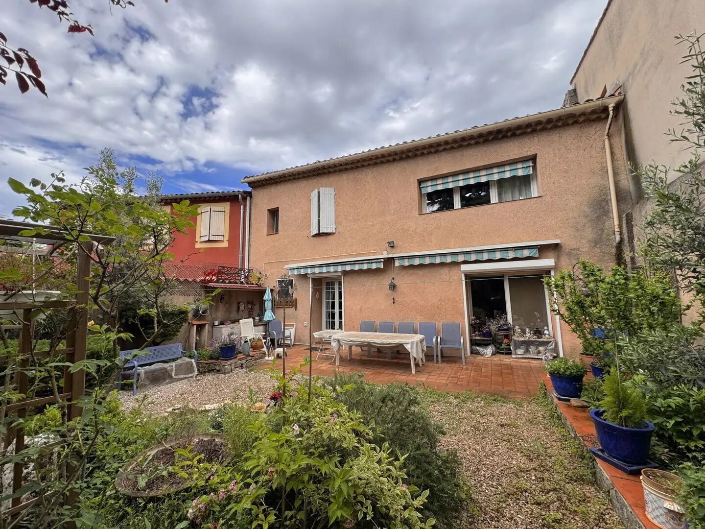 Maison à vendre, 130m², Saint-Maximin-la-Sainte-Baume