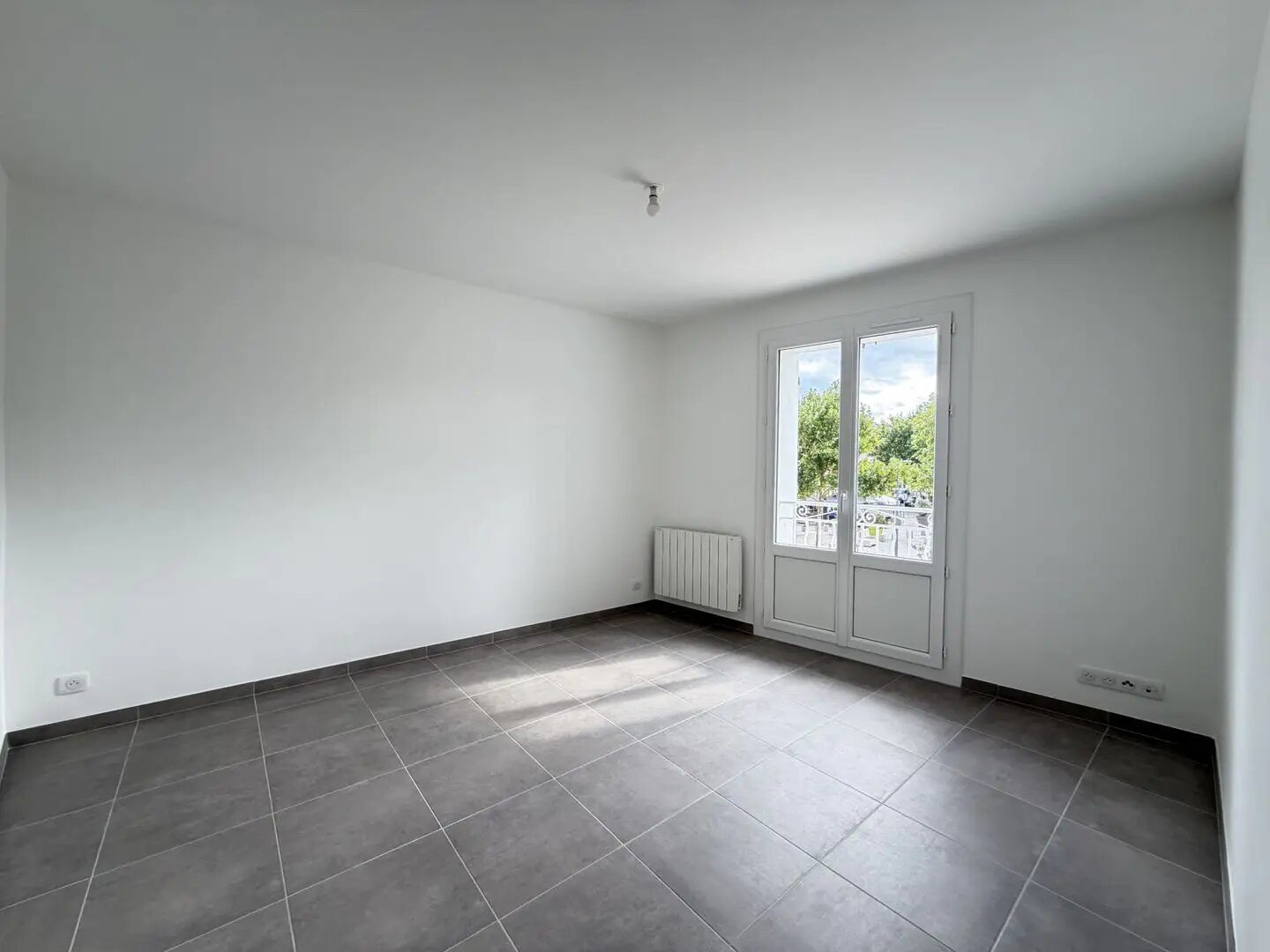 Appartement à louer, 48m², Saint-Maximin-la-Sainte-Baume
