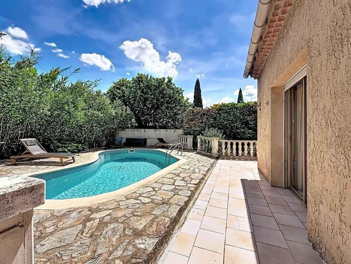 Maison à vendre, 166m², Châteauneuf-de-Gadagne