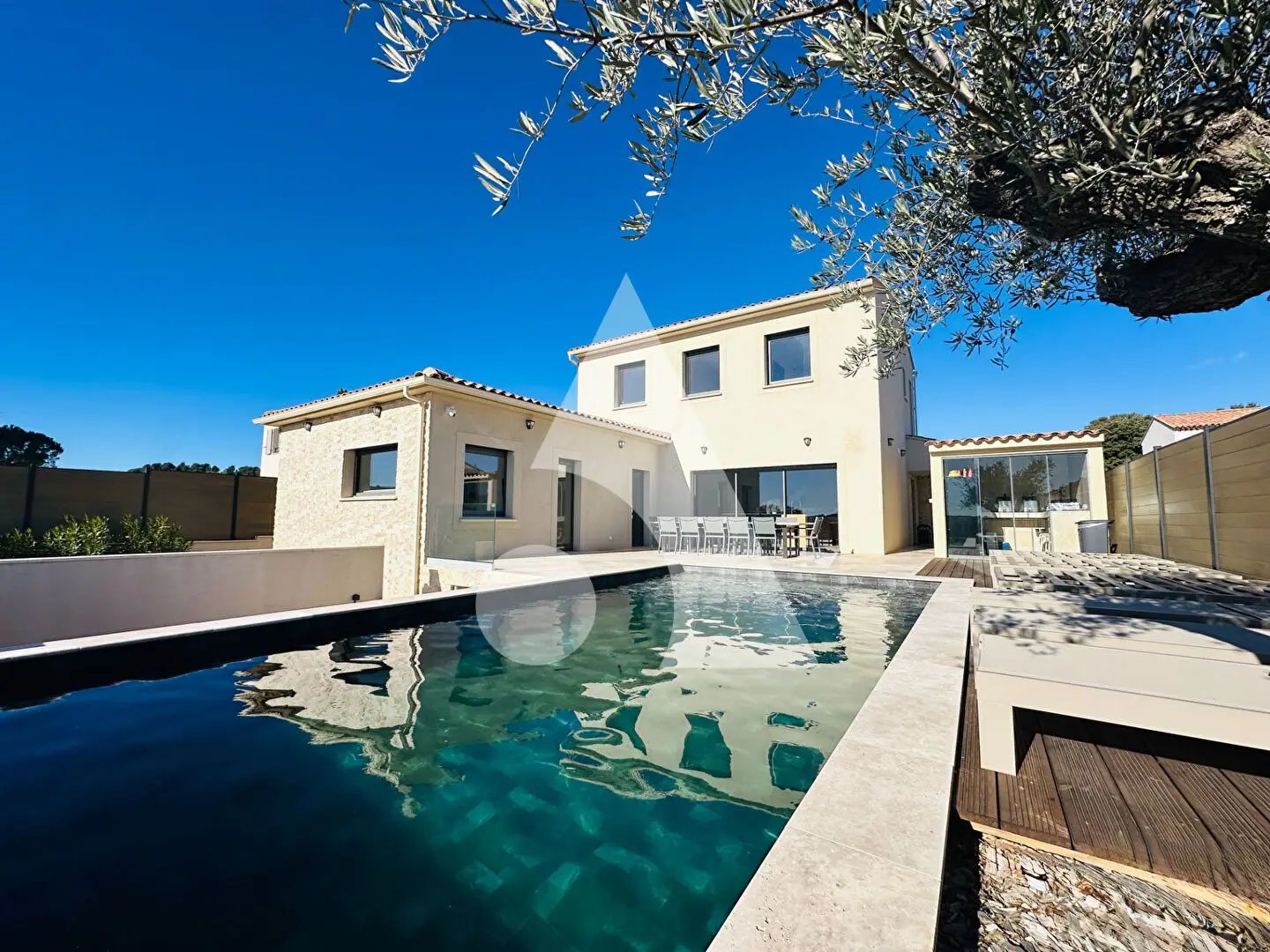 Maison à vendre, 185m², La Motte-d'Aigues