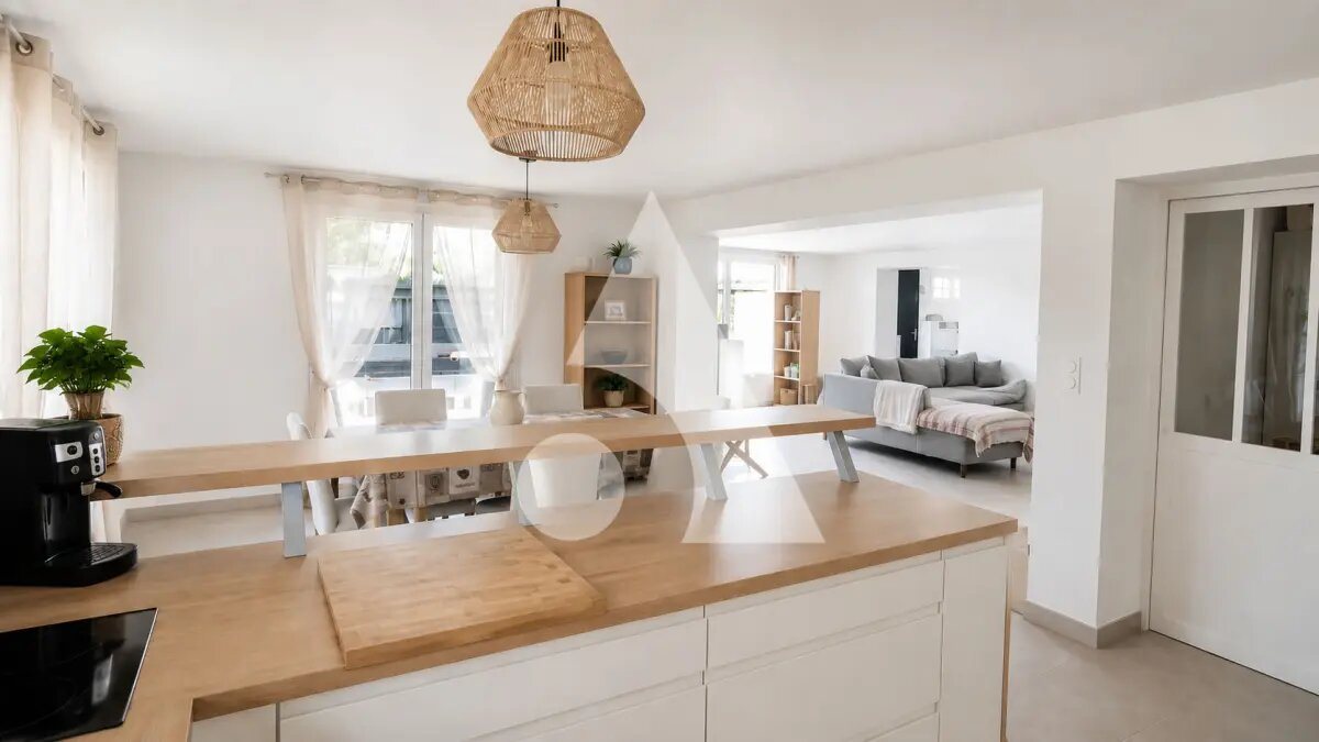 Maison à vendre, 129m², Lauris