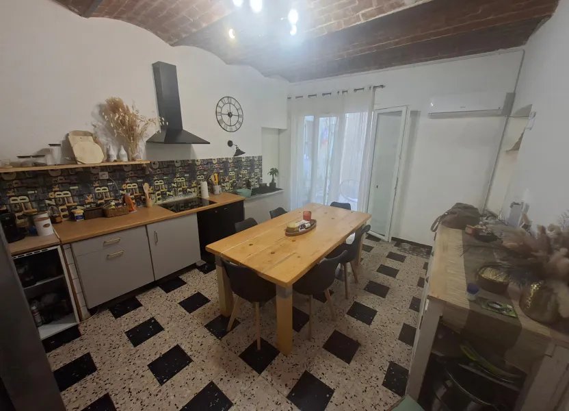 Maison à louer, 64m², Villelaure