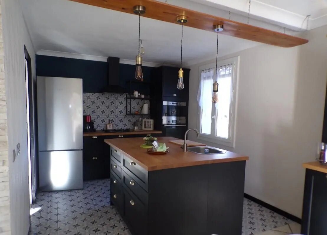 Maison à vendre, 186m², La Tour-d'Aigues