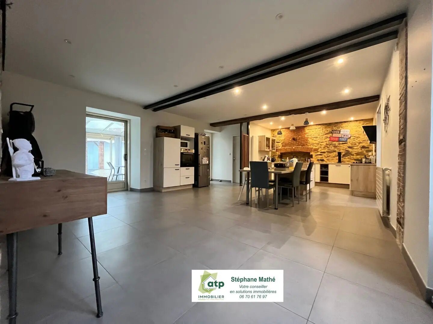 Maison à vendre, 178m², Saint-Denis-la-Chevasse