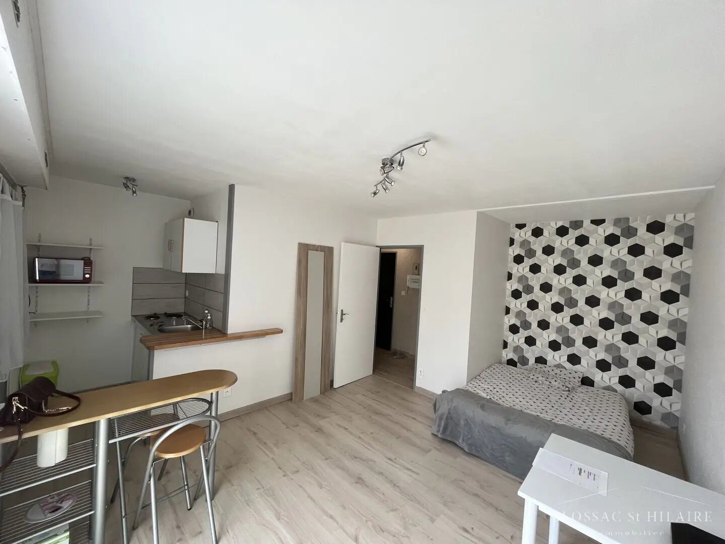 Appartement à louer, 25m², Poitiers