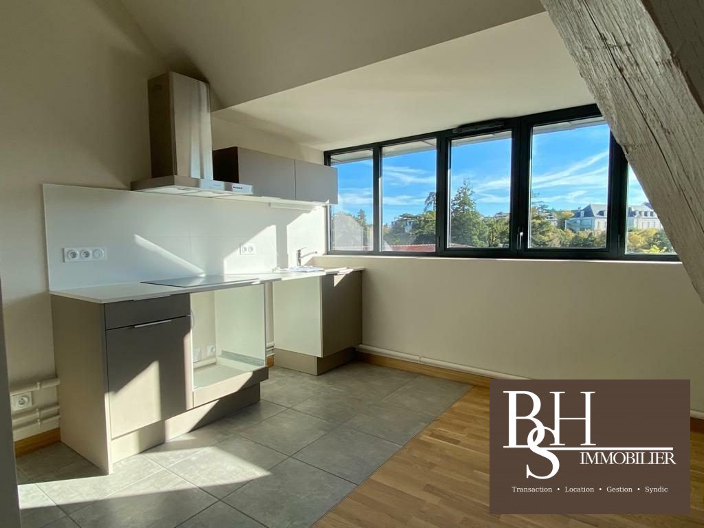Appartement à louer, 94m², Poitiers